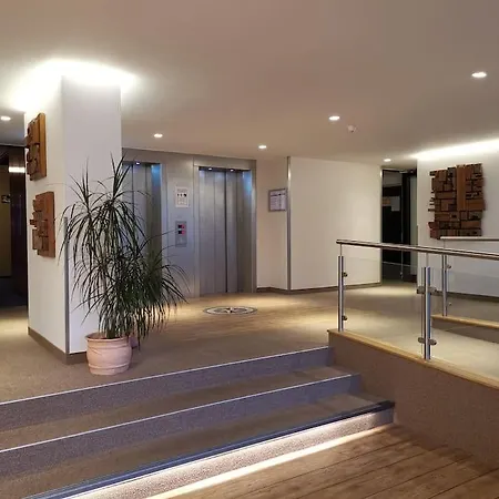 아파트 Zuhause Mit Aussicht