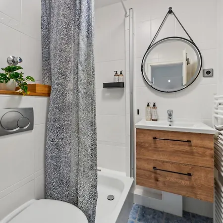 아파트 Zuhause Mit Aussicht